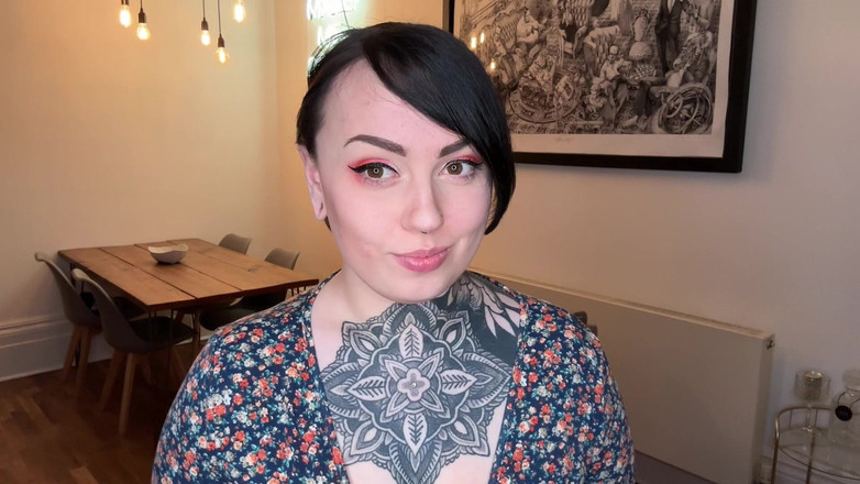 Miss Valentina: Tinggalkan Isteri Awak