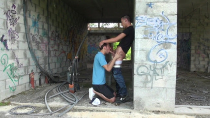 Crunch Boy: Rafael fucked outdoor by Jimy Fix