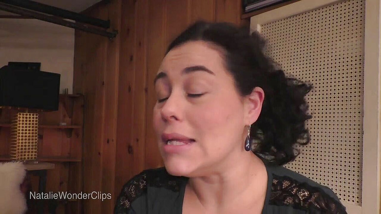 Natalie Wonder: Muito grande para resistir - madrasta quer assistir você foder seu...