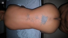 Peluche19 cm: コロンビアで若い男たちが裸でセックスする