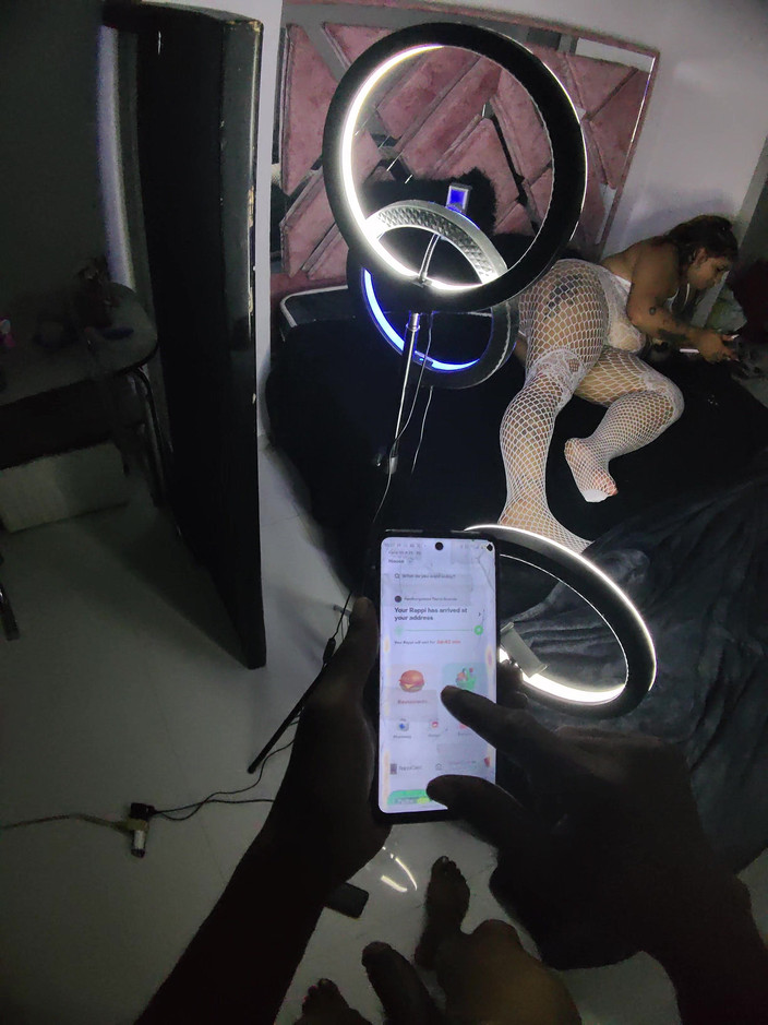 PABLO N3GROBAR: Staffel vier - zierliches mädchen pOV 7