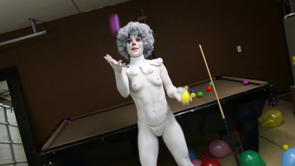 Pervy Studio: Naked body clown