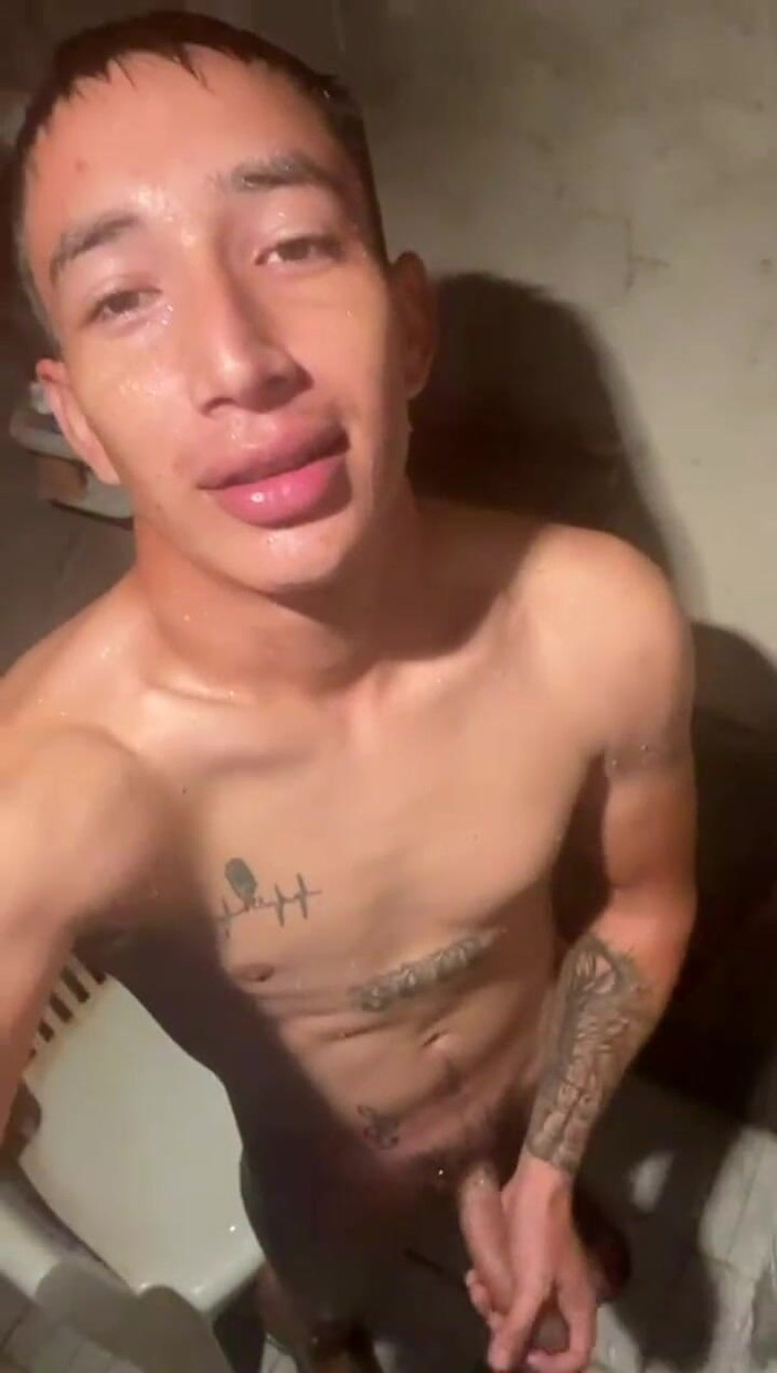 Tetto Michel: Putra Lurus Tetangga Saya Menunjukkan Segalanya Demi Uang