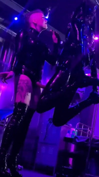 操被吊死的奴隶