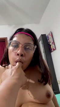 Sexo Real Casero Con Sexy Mujer Latina De Enorme Culo Le Gusta Cabalgar Una Enorme Verga Morena Llena De Leche