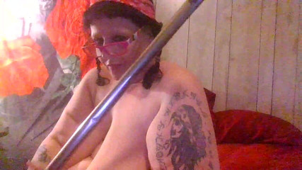 HerculesnVENUS: Cleanimg All Day mě nutí hrát si s mým zadkem