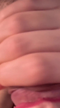 Sissy spermaslettraining - neem je sperma in het gezicht