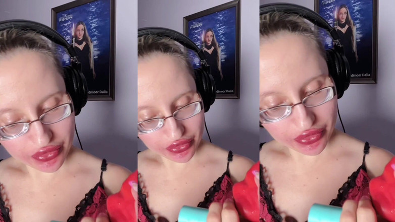 FinDom Goaldigger: Asmr Paprika Pepper Eating - Asmr, Augenbrille, Gianess, Lippenstift, große Lippen,...