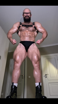 Flexing That Huge Tree Trunks