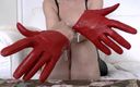 Lady Victoria Valente: Rood leren handschoenen Joi