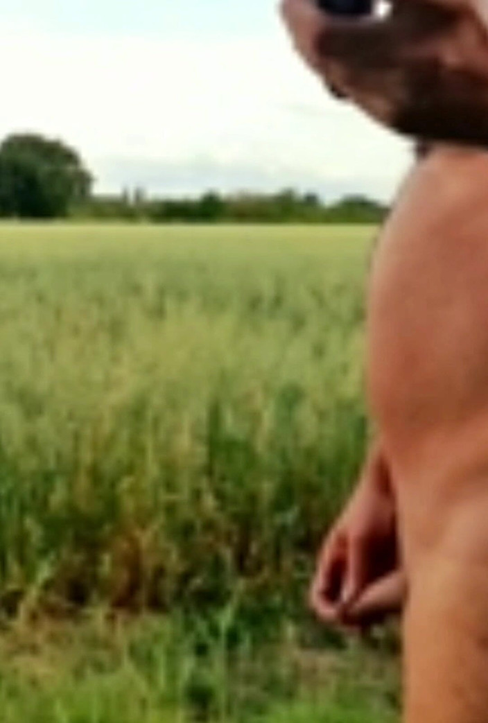 MaleModel: Countryside Naked Walks