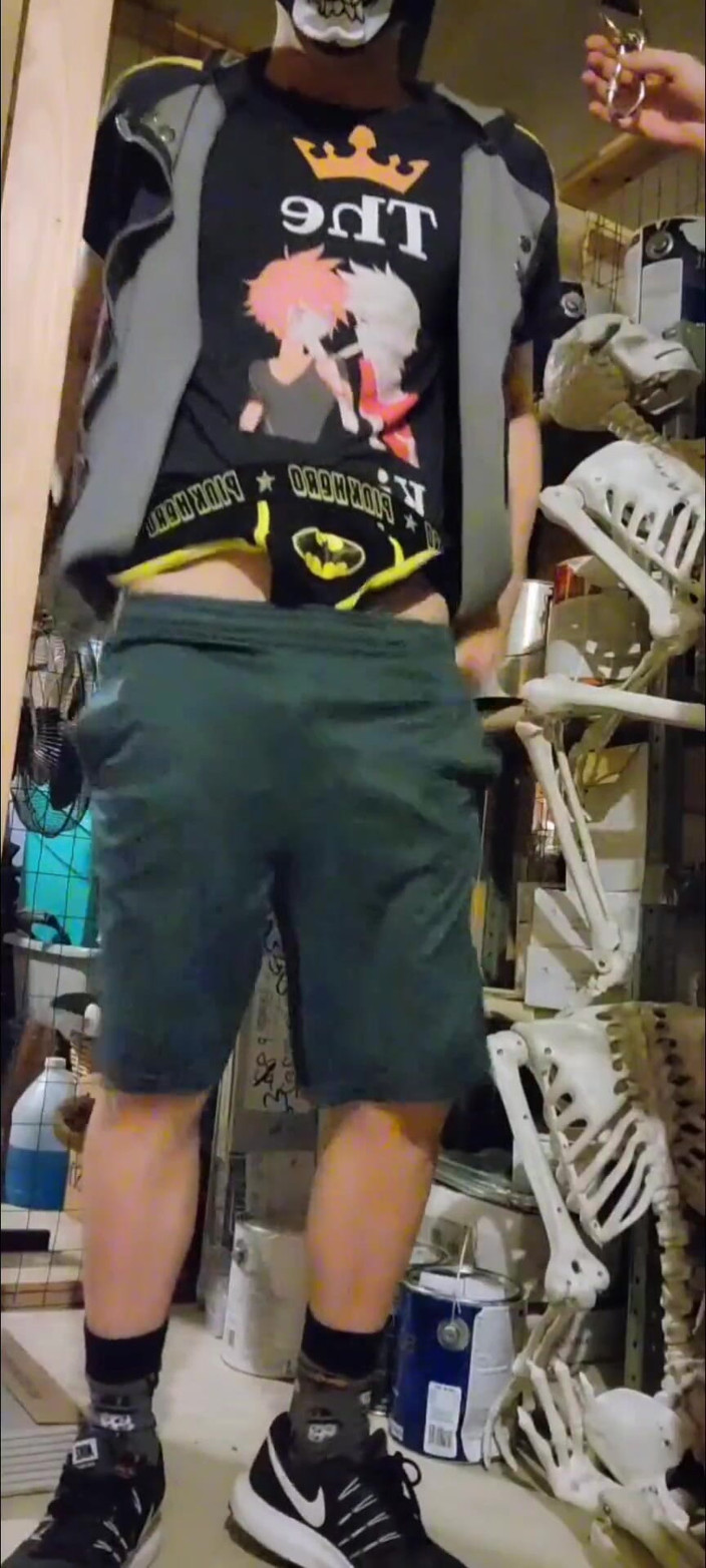 Kinkytwinkpamps: Twink cho tự treo wedgie
