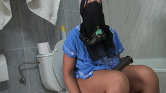 Souzan Halabi: エジプトのアラブ系ムスリムで、大きなお尻と大きな胸を持つ