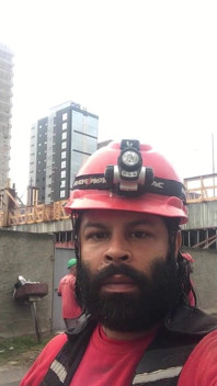 Perverser carpenter