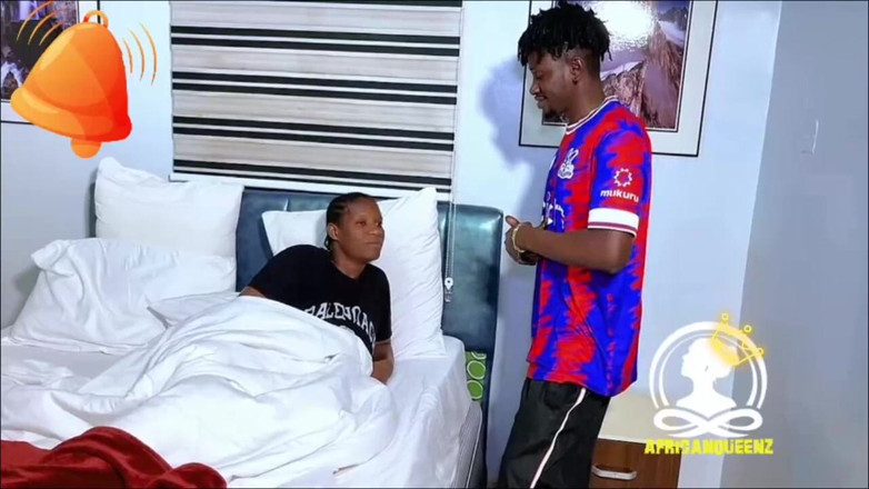 Africankween: Une demi-sœur se fait baiser par son ami