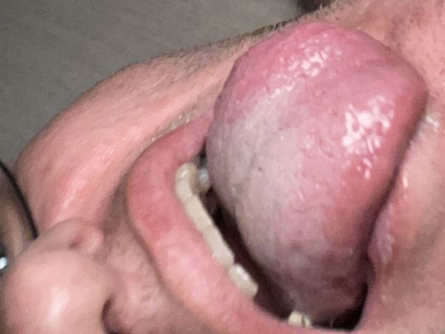 I’m so Horny I’m Going to Bust (Julian Sharp)