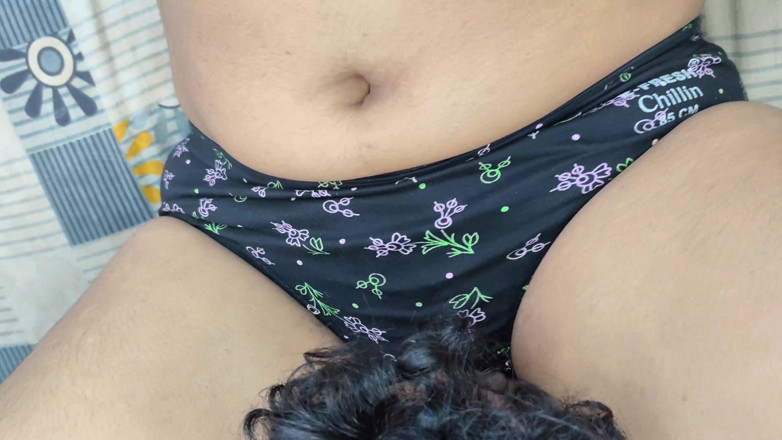 Vaigavarun45: Pussy Kiss and Boobs Kiss Romance