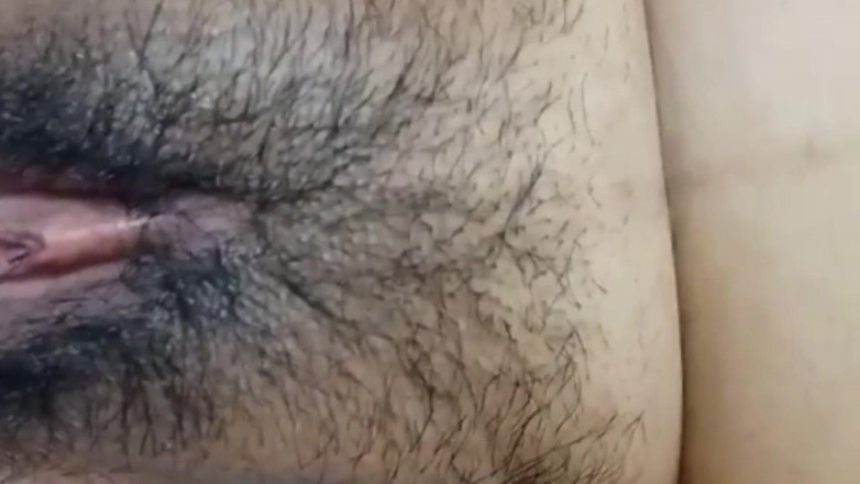 Neelima69: Asijská velká creampie kundička