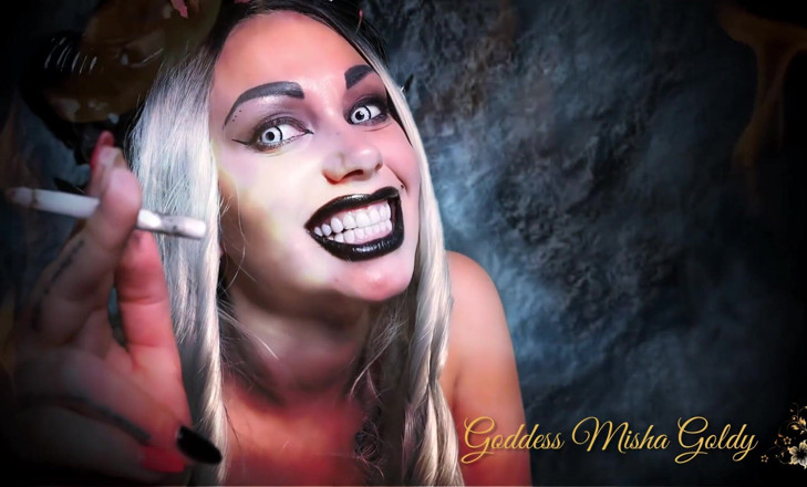 Goddess Misha Goldy: मेरा राक्षसी धुआं न केवल आपके फेफड़ों में प्रवेश करता है बल्कि आपके मानव मस्तिष्क में भी प्रवेश करता है! जॉय