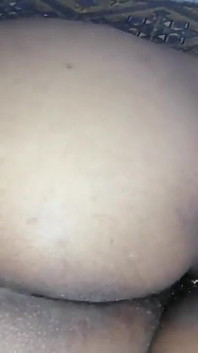 Nasse enge asiatische muschi muss drinnen kommen, bitte fick mich kaum