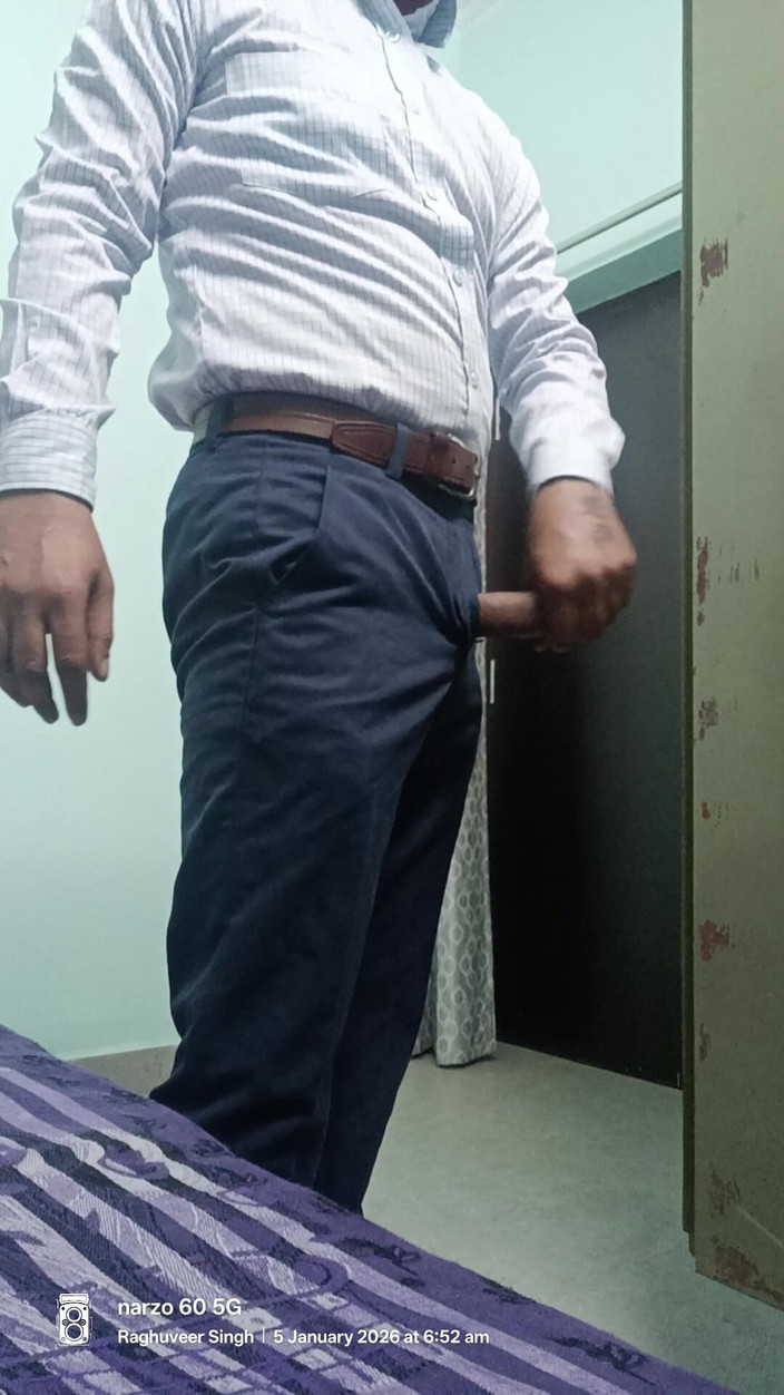 Rajasthani-old-lover: Lelaki desi India berseronok dengan bapa tiri dan pegawai polis...