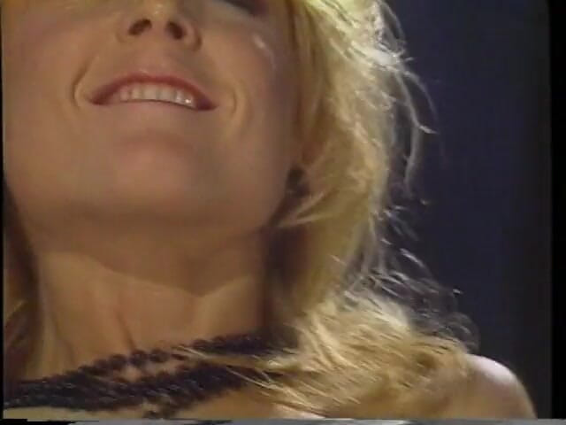 Porncentro: Blonde chick Nina Hartley has sixty nine oral sex before...