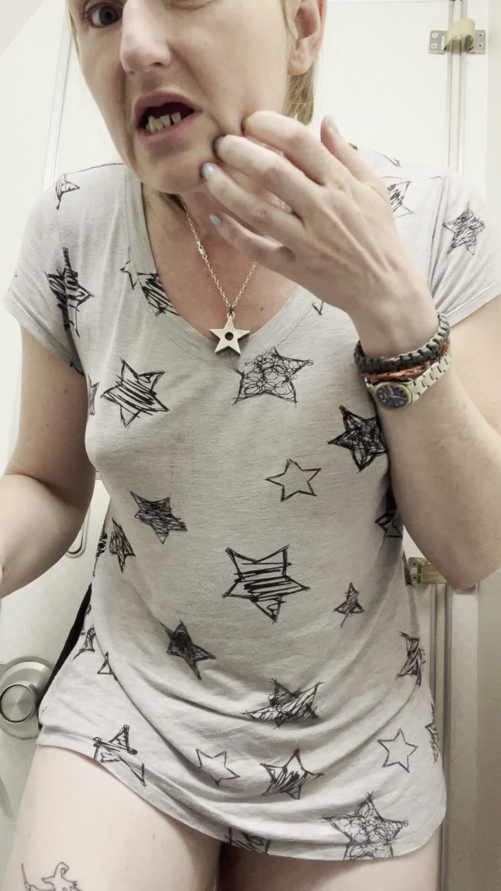 Pissing Paradise: Setelah kencing di atas pesawat, pantat dan pahaku dientot habis-habisan,...