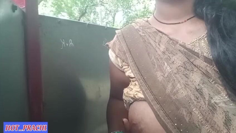 Hot prachi: Village Beautiful Bhabhi Tight Pussy Outdoor in Forest Sex Video,...