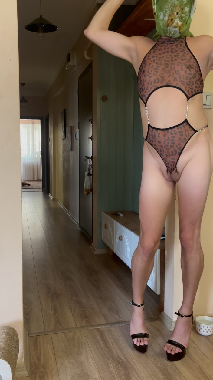 cd_aysemmm: Ich habe meinen schwanz abschneiden lassen! Ich hoffe, dass du...