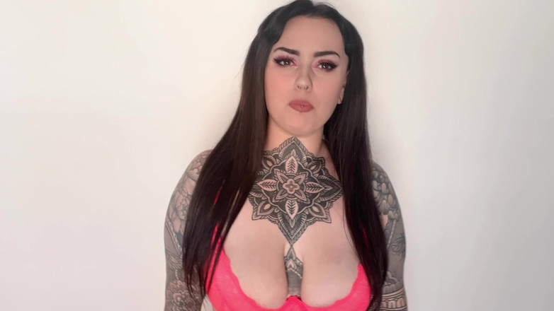 Miss Valentina: Kapitalismus sexy holky