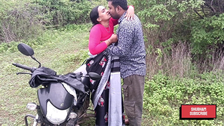 Kavita _zawazawi: Indian Jungle Fuck with Boyfriend