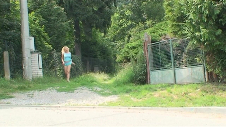 My porn family: Tre generazioni di maiali hanno un trio sporco e grezzo