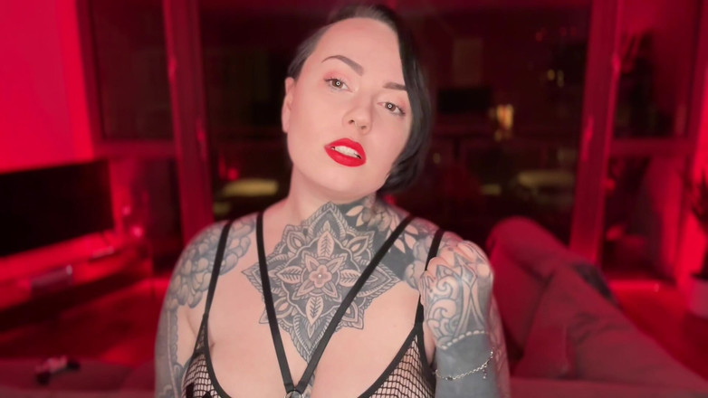 Miss Valentina: Cabaran pancutan mani