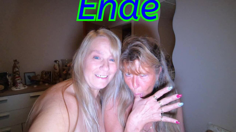 SweetSusi: Anita opróżnia worek