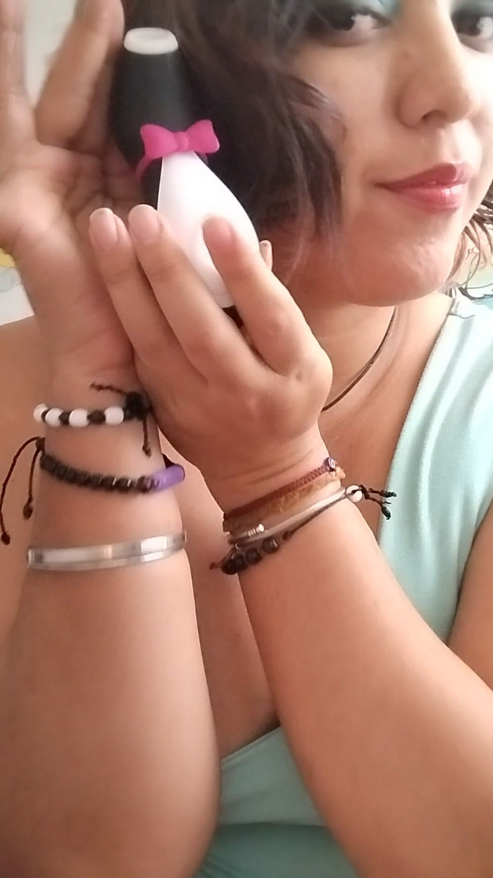 Nana Bela: La volta del mio fidanzato una Satisfayer pinguin