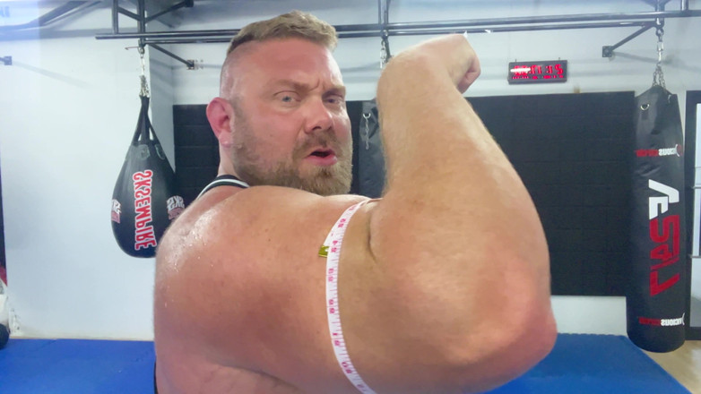Jack stacked: Mengukur Ototku di Gym