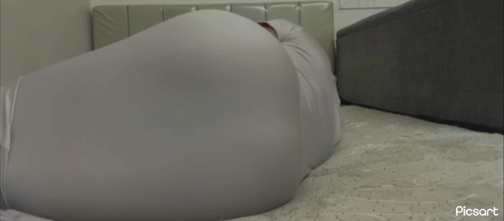 VerticalArgument4: Latynoski tyłek