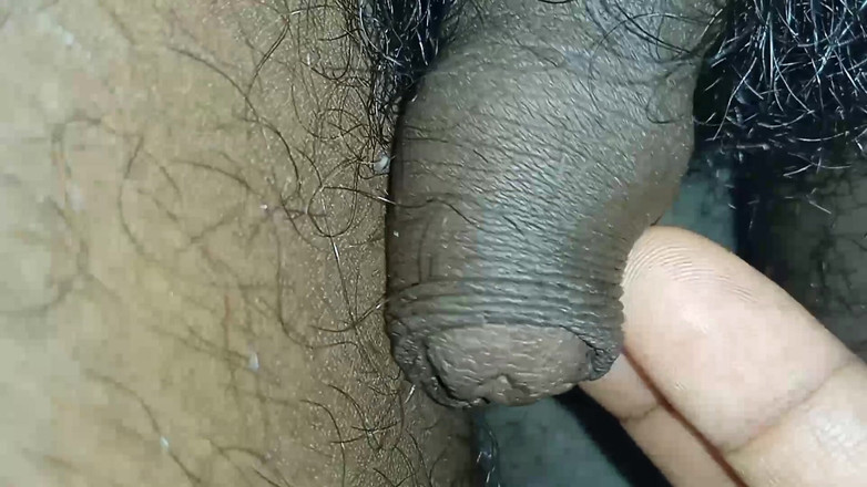 Lovely rose adit: मैं कामसूत्र की तरह नग्न हूं