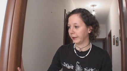 My porn family: O mamă sexy italiană drăguță futută de un băiat mai...