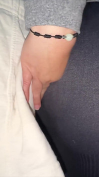 Une Fille À Gros Cul Attrape La Bite D’un Inconnu Dans Le Magasin.