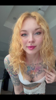 Attention: This Is for Slave Boys Only! Open Your Mouth Wide and Enjoy Your Reward for Being a Good Boy