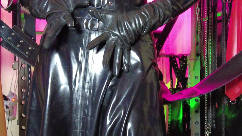 Eva Latexxx: Eva vestido de goma de látex solo dominatrix bdsm milf