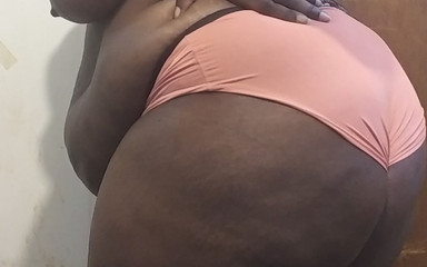 Chocolate Rocket And Chocolate Tatalinas: Recebendo um pouco de bunda