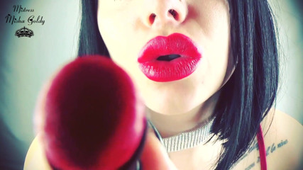 Goddess Misha Goldy: La feminizzazione e la sissificazione del rossetto rosso!