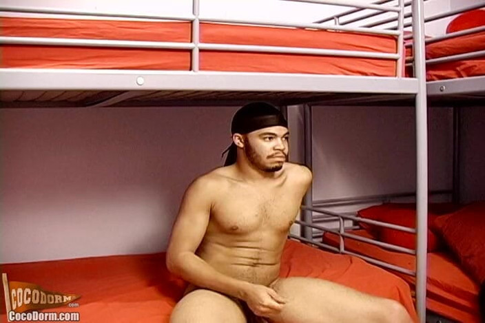 CocoDorm: Javier
