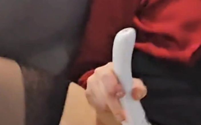 Sofy13: POV van een rijp poesje met deze vibrators