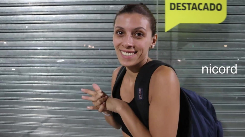 Nicordx: शहर में खो गया: मैंने उसके अपार्टमेंट में रहने के लिए कुल अजनबी को चोदा!