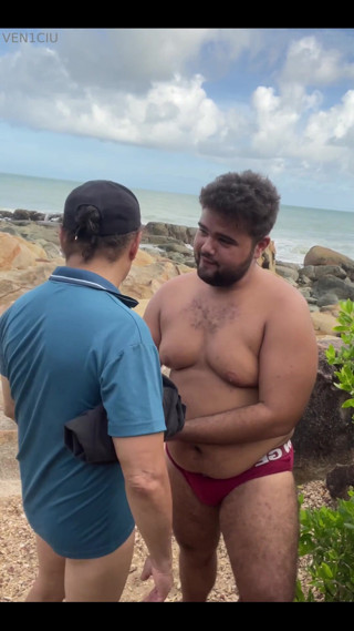 VEN1CIU: And I Went to Masturbate on the Beach