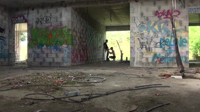 Crunch Boy: Rafael se fait baiser dans la nature par Jimy Fix