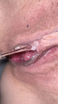 69-year-old Man Asked Me to Film Me Peeing. I Agreed. but He Turned Out to Be Rich